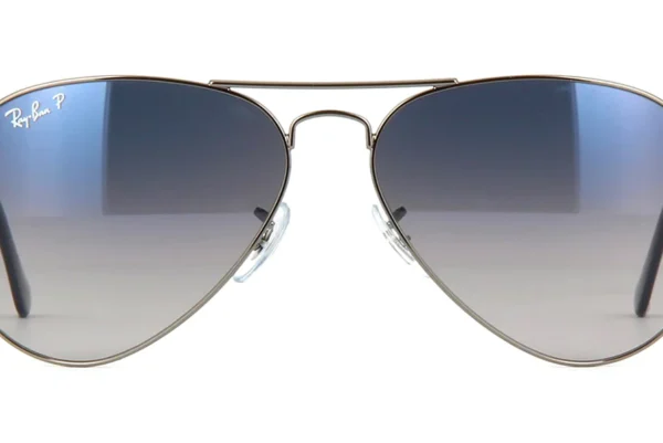 RB3025 004/76 62 POLARIZED